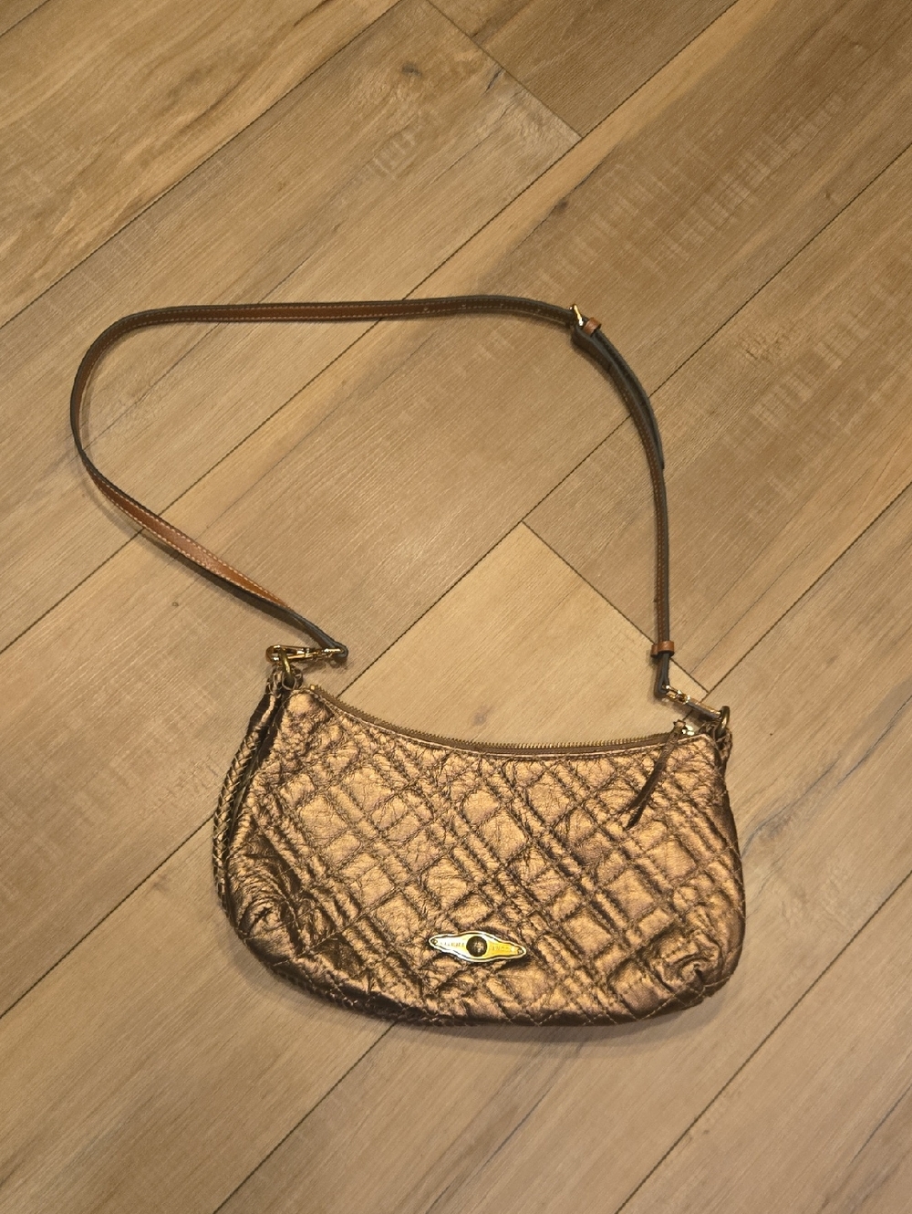 Elliott Lucca Croasbody Bag Gold